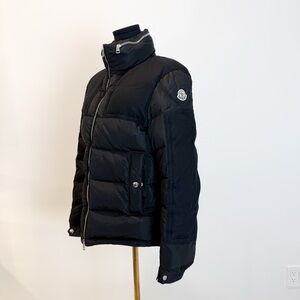 Moncler Dark Puffer Jacket Size 0 (Fits like Small size) JU0012